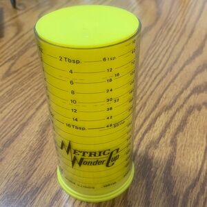 Vintage Metric Wonder Measuring Cup with Ounce and Cup Markings